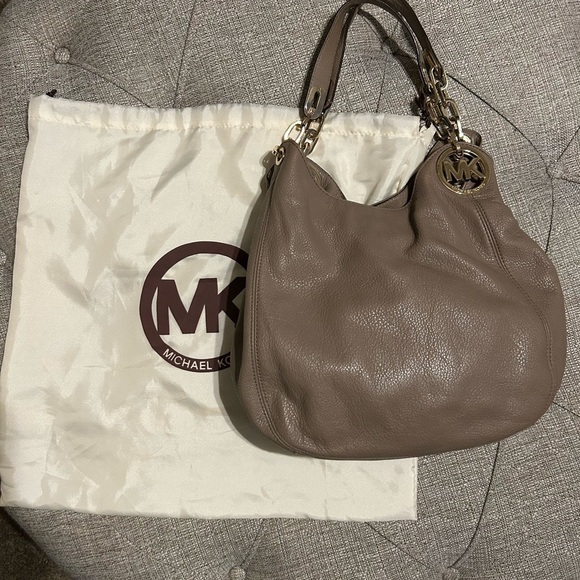 Michael Kors Fulton Taupe Leather Shoulder Bag - Picture 1 of 6